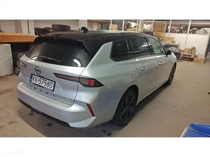 Opel Astra - 4