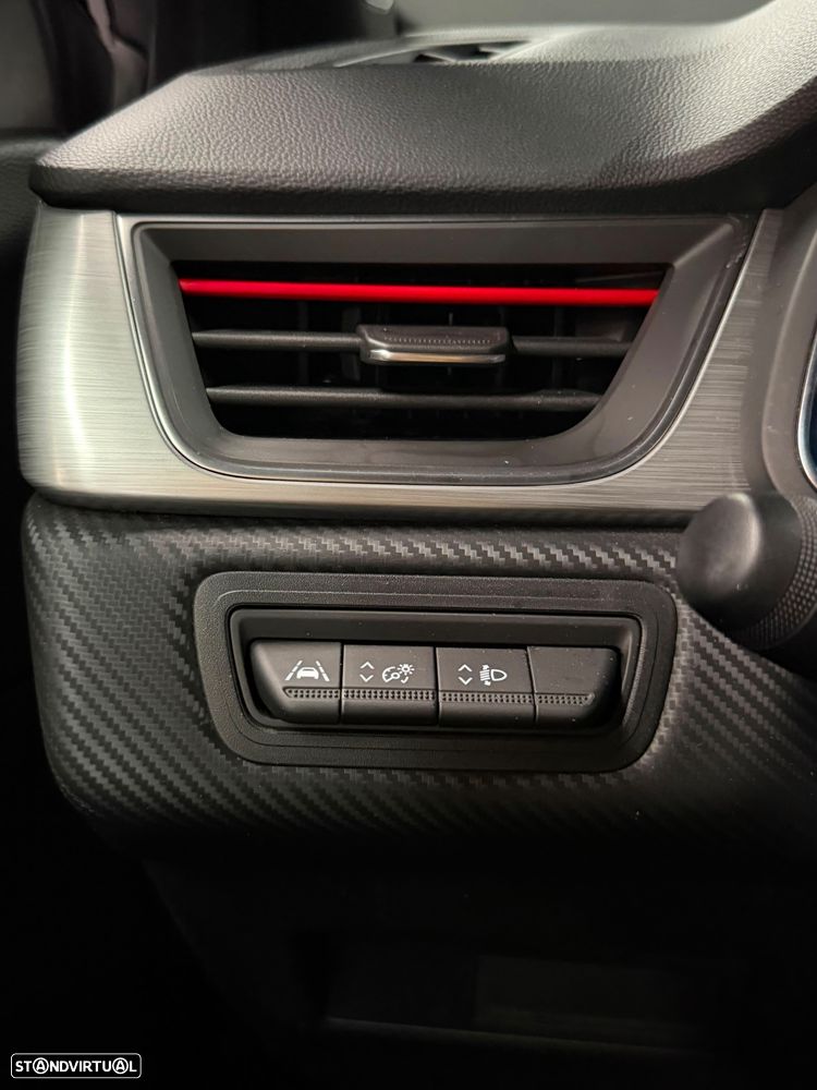Renault Captur 1.6 E-Tech Plug-In RS Line - 16