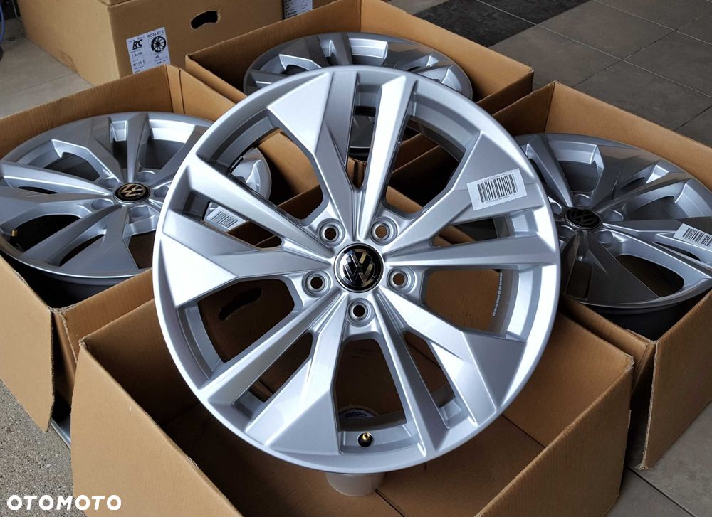 Alufelgi 18 5x112 VW Golf Passat Tiguan Jetta Touran Caddy T-Roc Nowe Oryginalne ! 822#