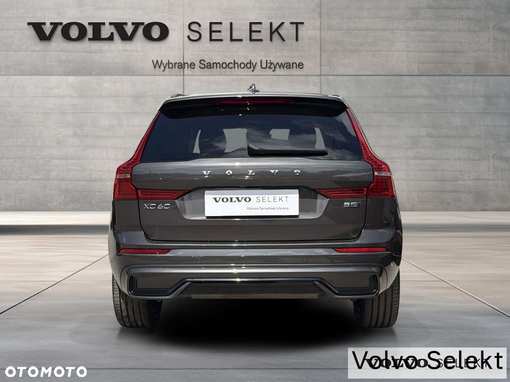 Volvo XC 60 - 8