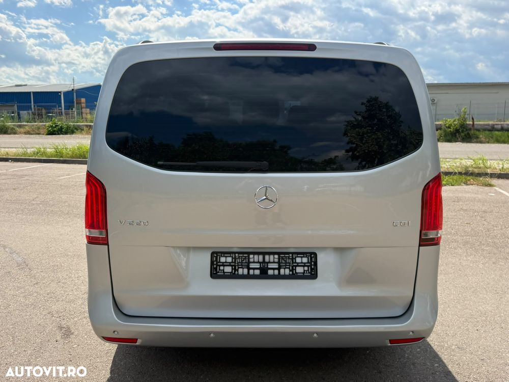Mercedes-Benz V 220 CDI Long Avantgarde - 39