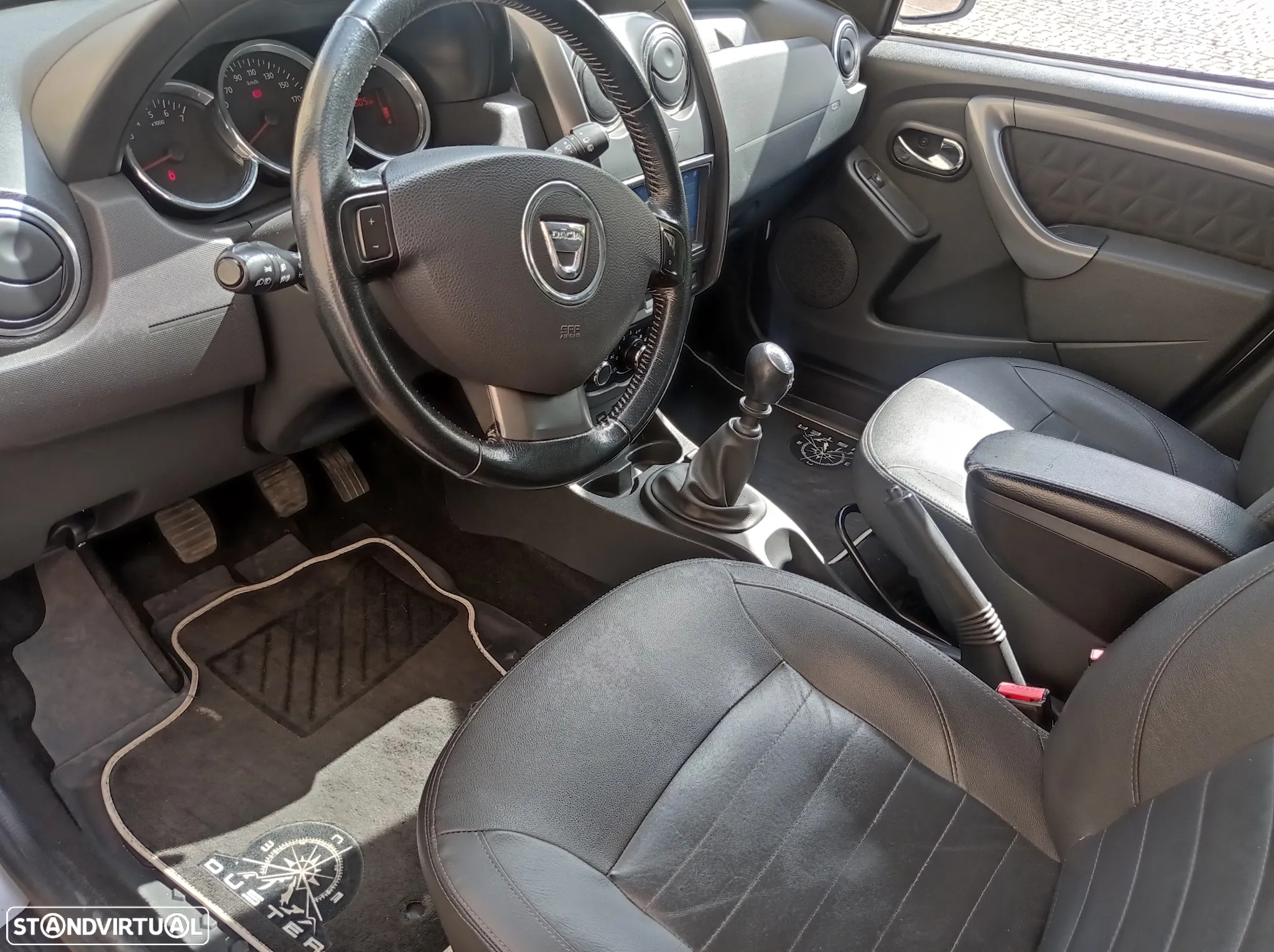 Dacia Duster 1.5 dCi Prestige - 9