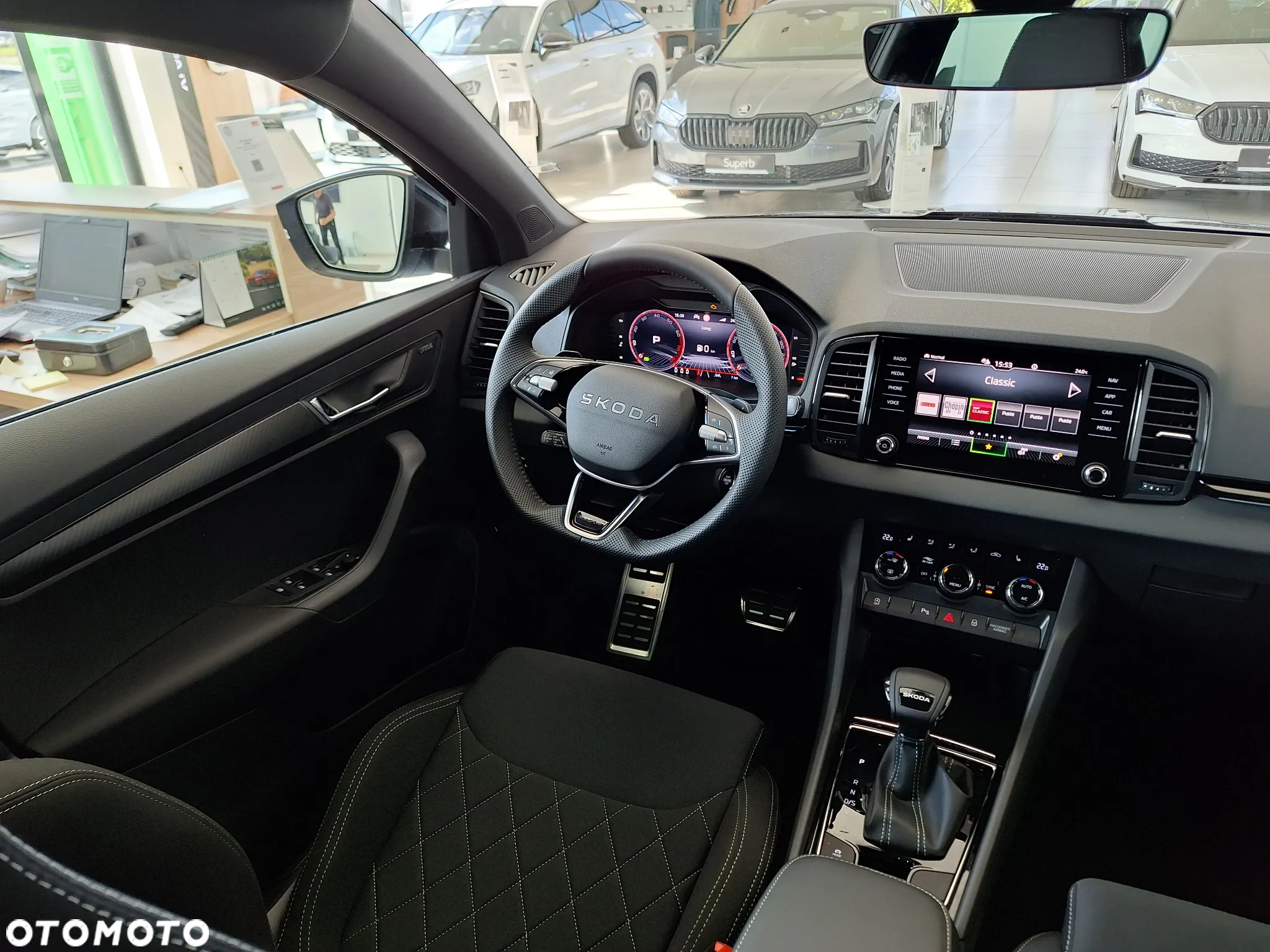 Skoda Karoq 1.5 TSI ACT Sportline DSG - 9