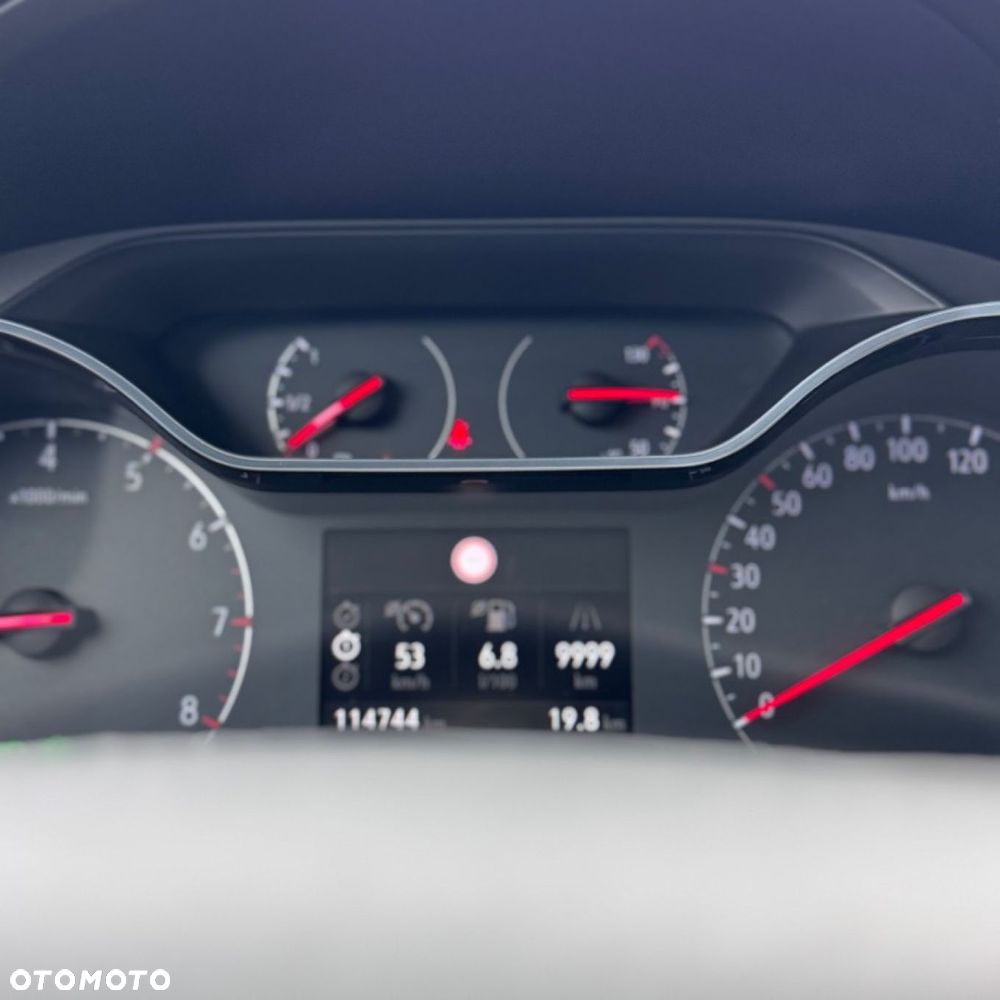 Opel Crossland X - 35