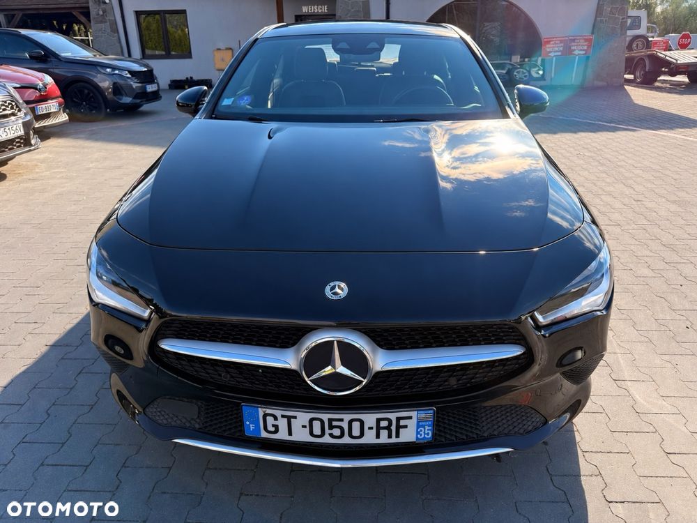 Mercedes-Benz CLA - 9