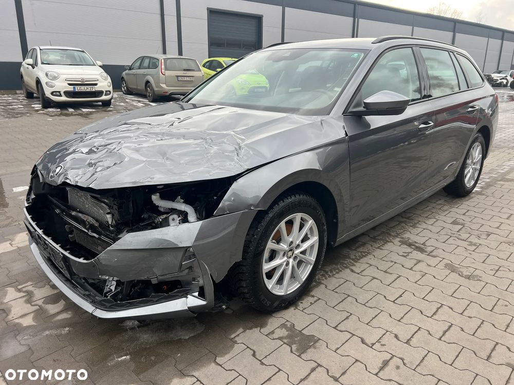 Skoda Octavia 1.5 TSI Selection - 7