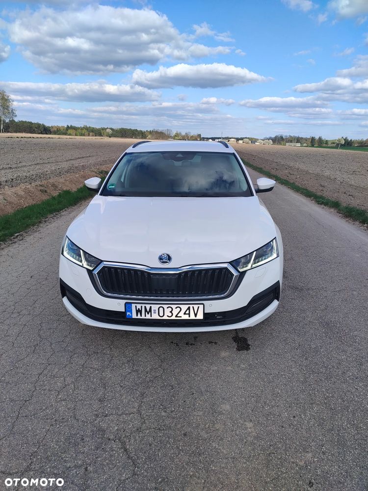 Skoda Octavia 2.0 TDI DSG Style - 2