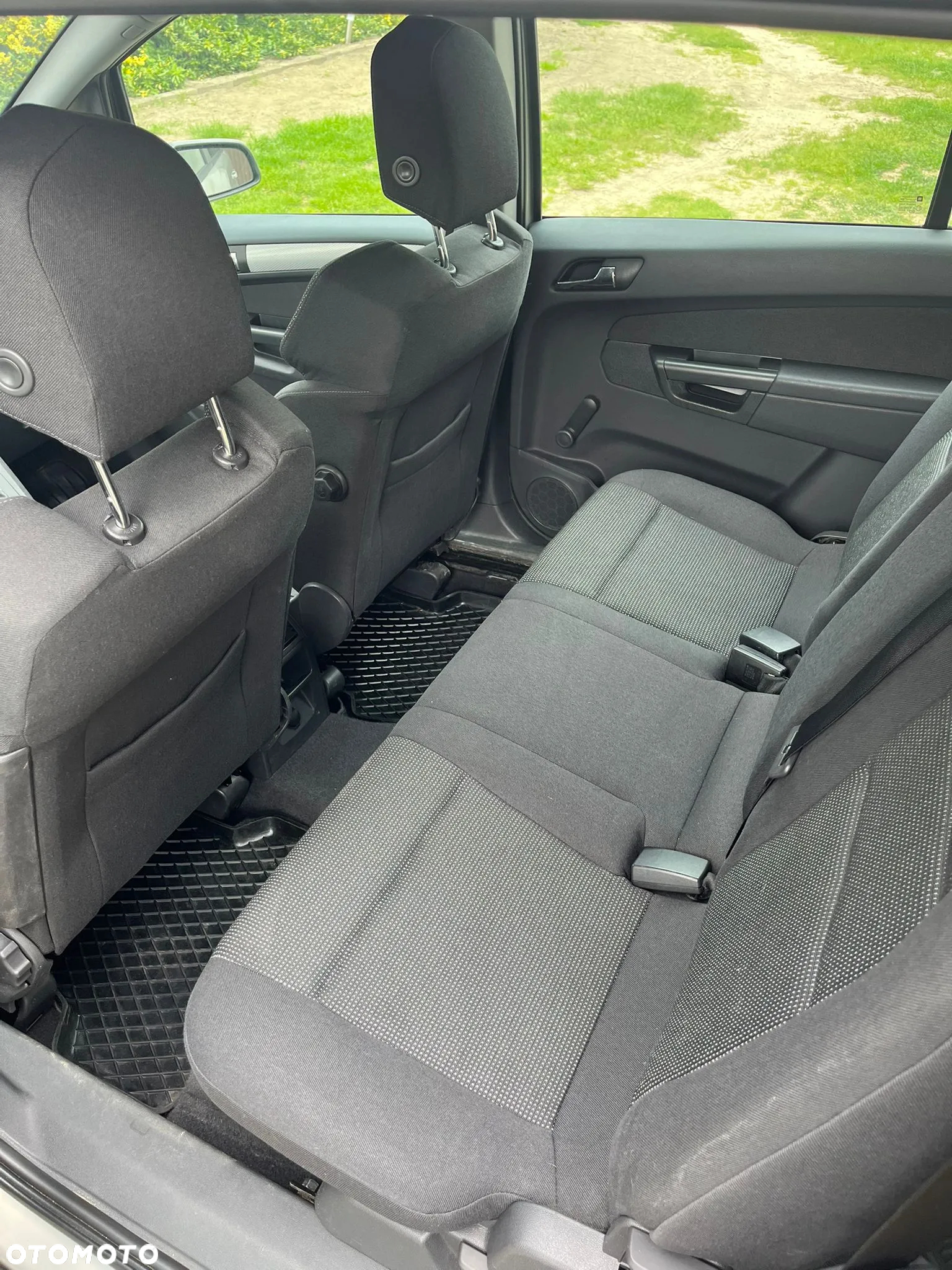 Opel Zafira 2.0 T Sport - 10