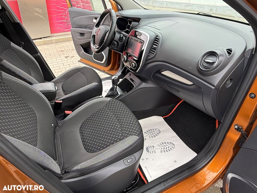 Renault Captur ENERGY TCe 120 EDC LIMITED - 5