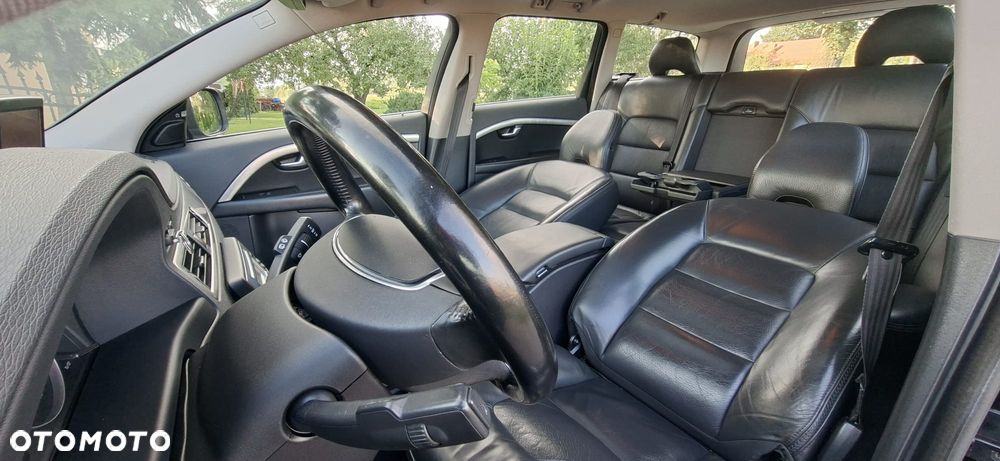 Volvo XC 70 2.4D AWD Kinetic - 20
