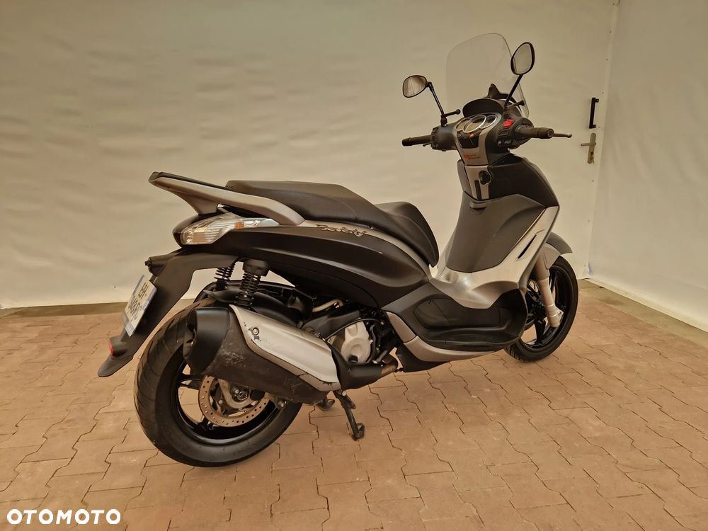 Piaggio Beverly - 9