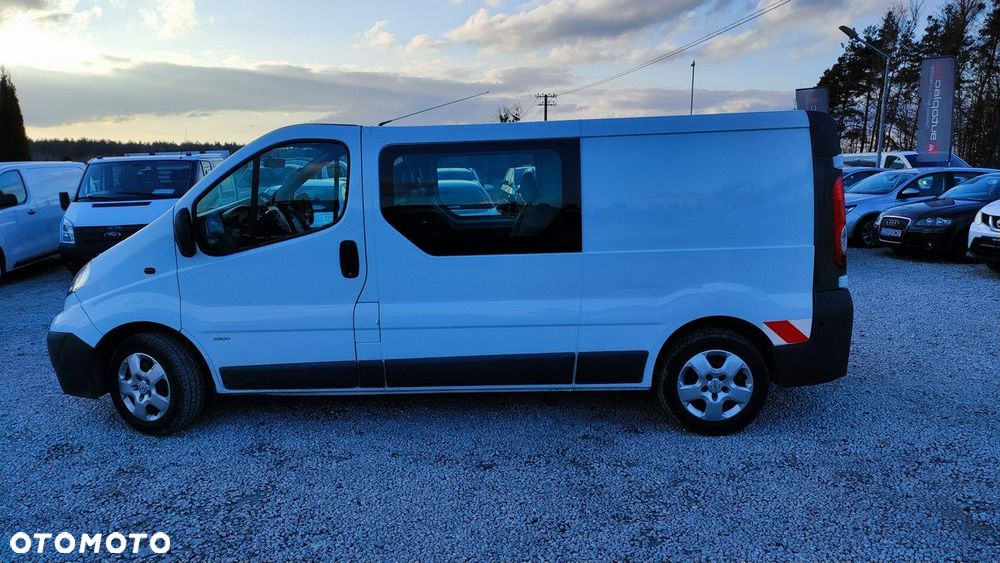 Opel Vivaro - 12