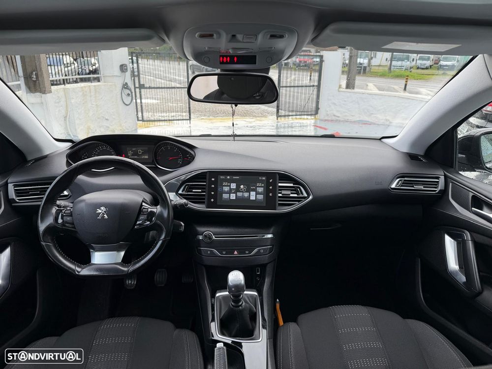 Peugeot 308 1.6 e-HDi Active - 21