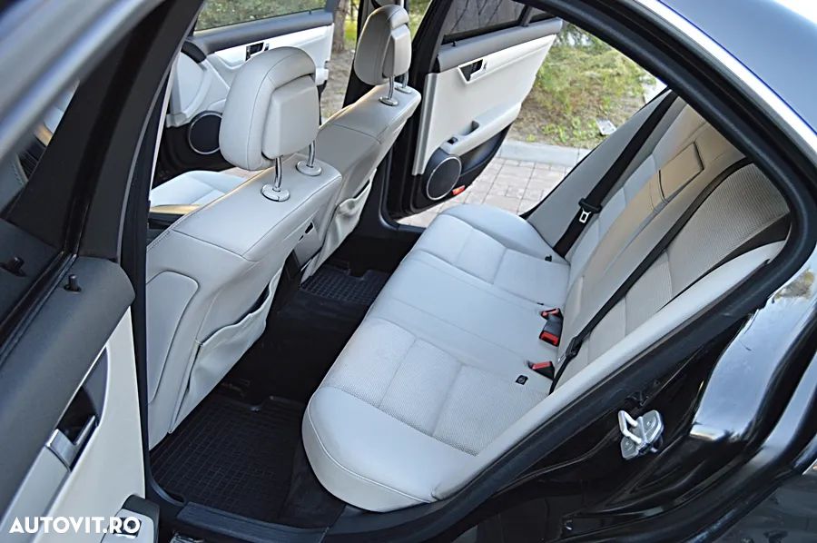 Mercedes-Benz C 220 (BlueTEC) d 7G-TRONIC - 14