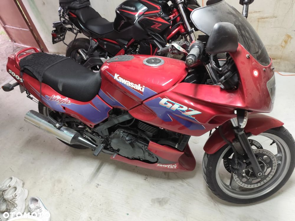 Kawasaki GPZ - 10