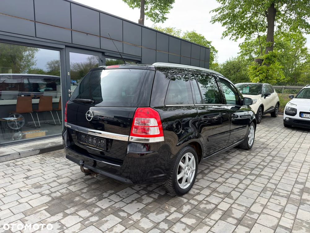 Opel Zafira 1.8 Cosmo - 6