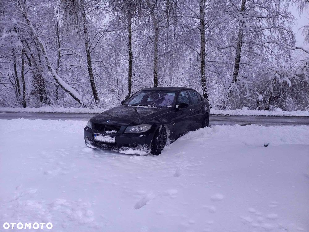 BMW Seria 3 320d - 4