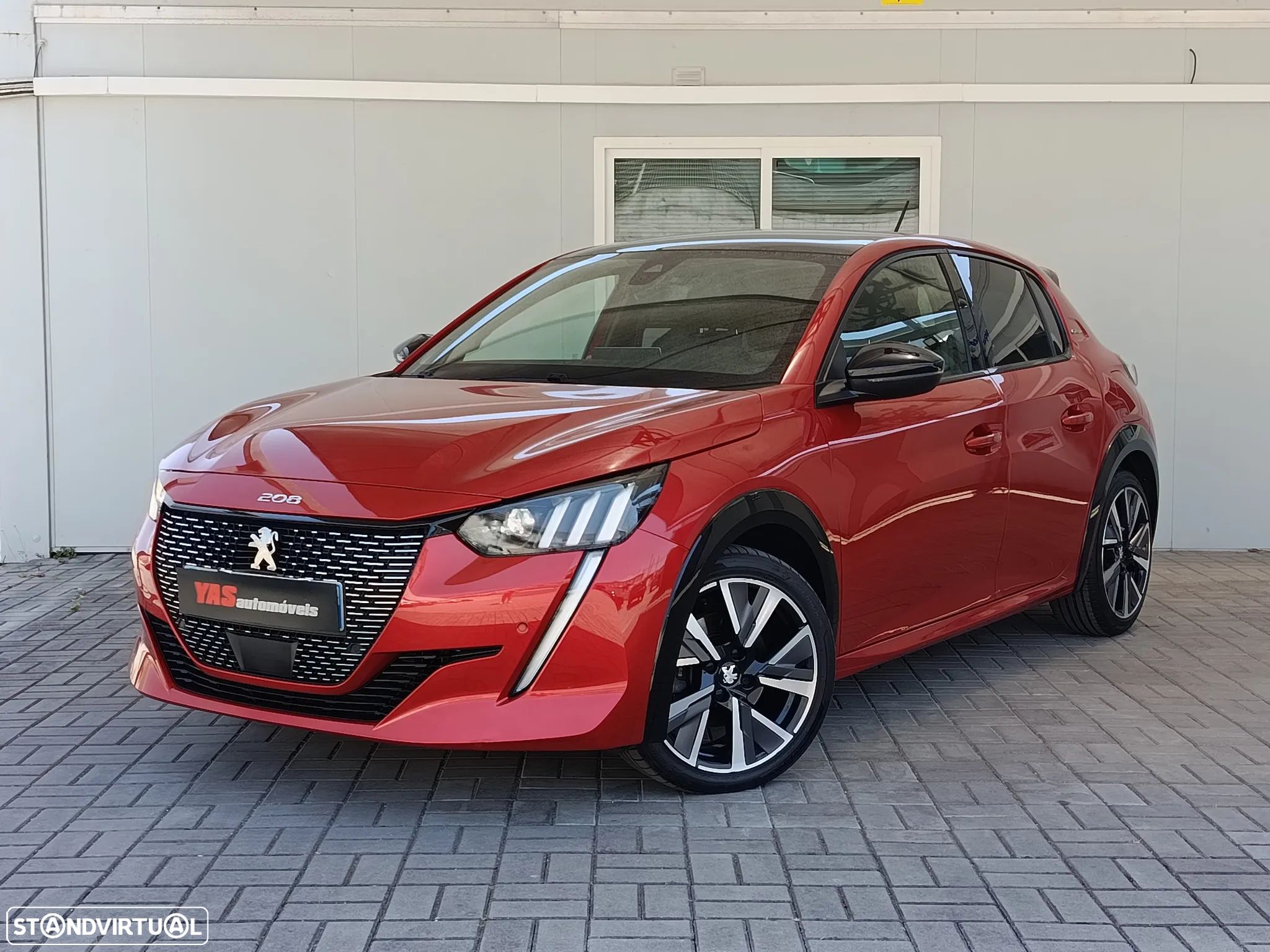 Peugeot 208 1.2 PureTech GT Line EAT8 - 1