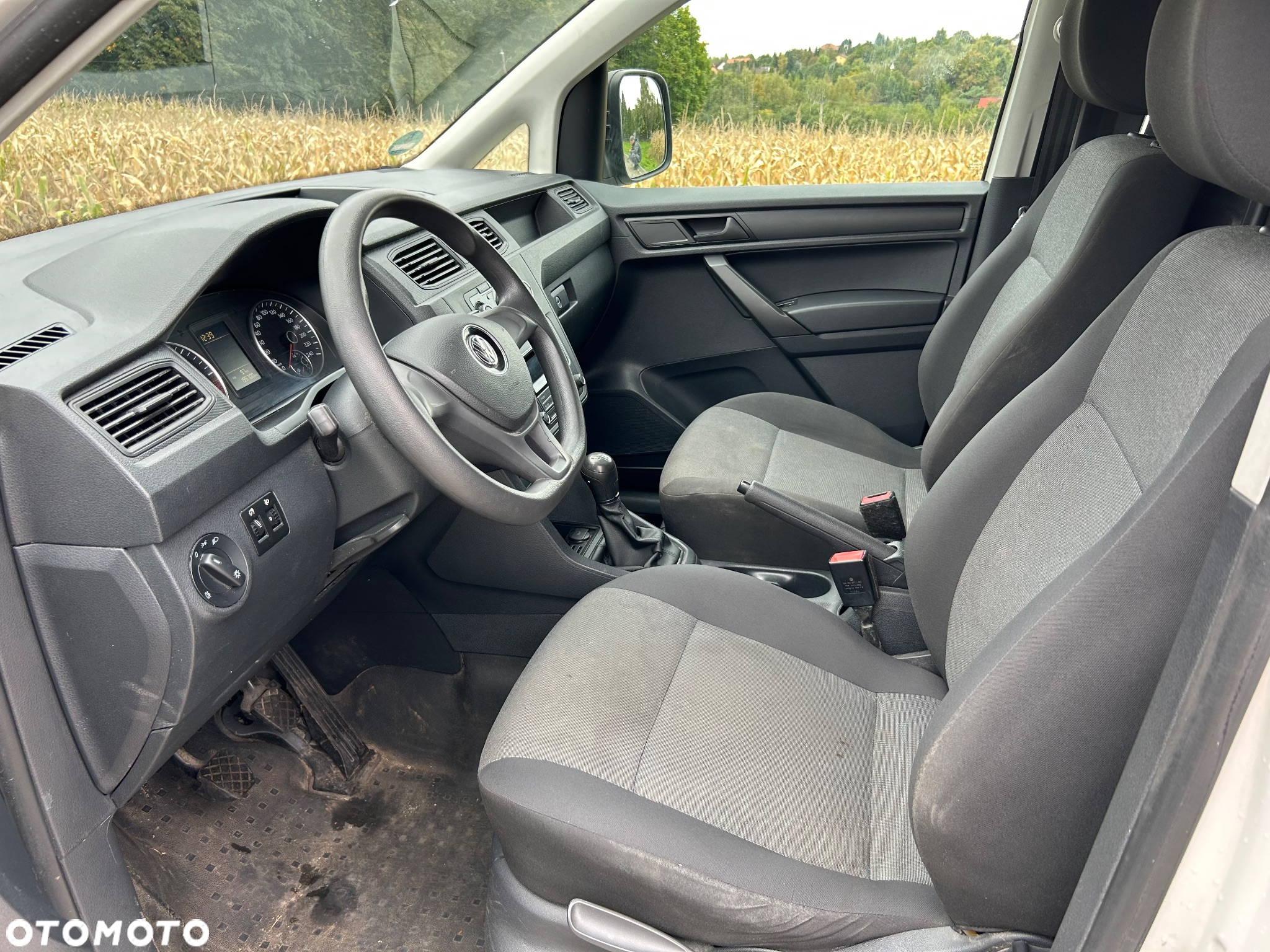 Volkswagen Caddy - 9