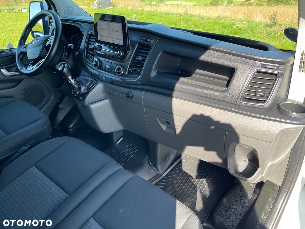 Ford Transit Custom - 8
