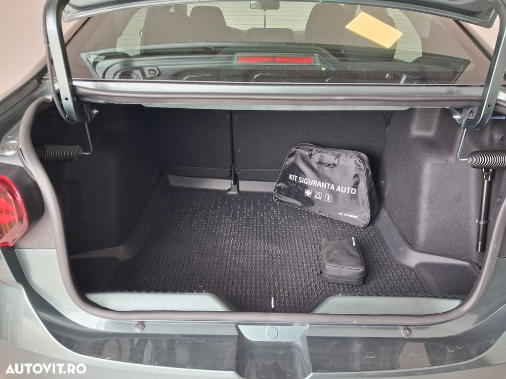 Dacia Logan ECO-G 100 MT6 Journey - 14