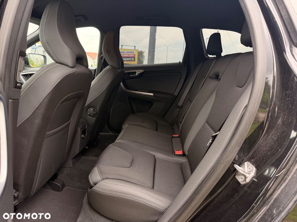 Volvo XC 60 D4 Geartronic Edition Pro - 19