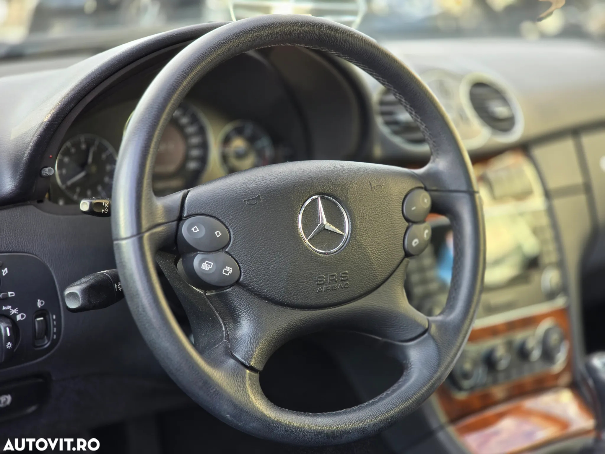 Mercedes-Benz CLK 220 CDI Coupe - 10