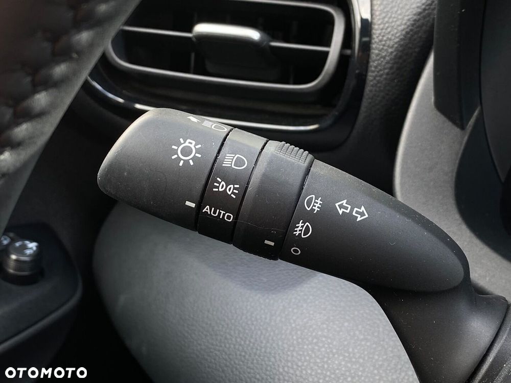 Toyota Yaris Cross Hybrid 1.5 Style - 26