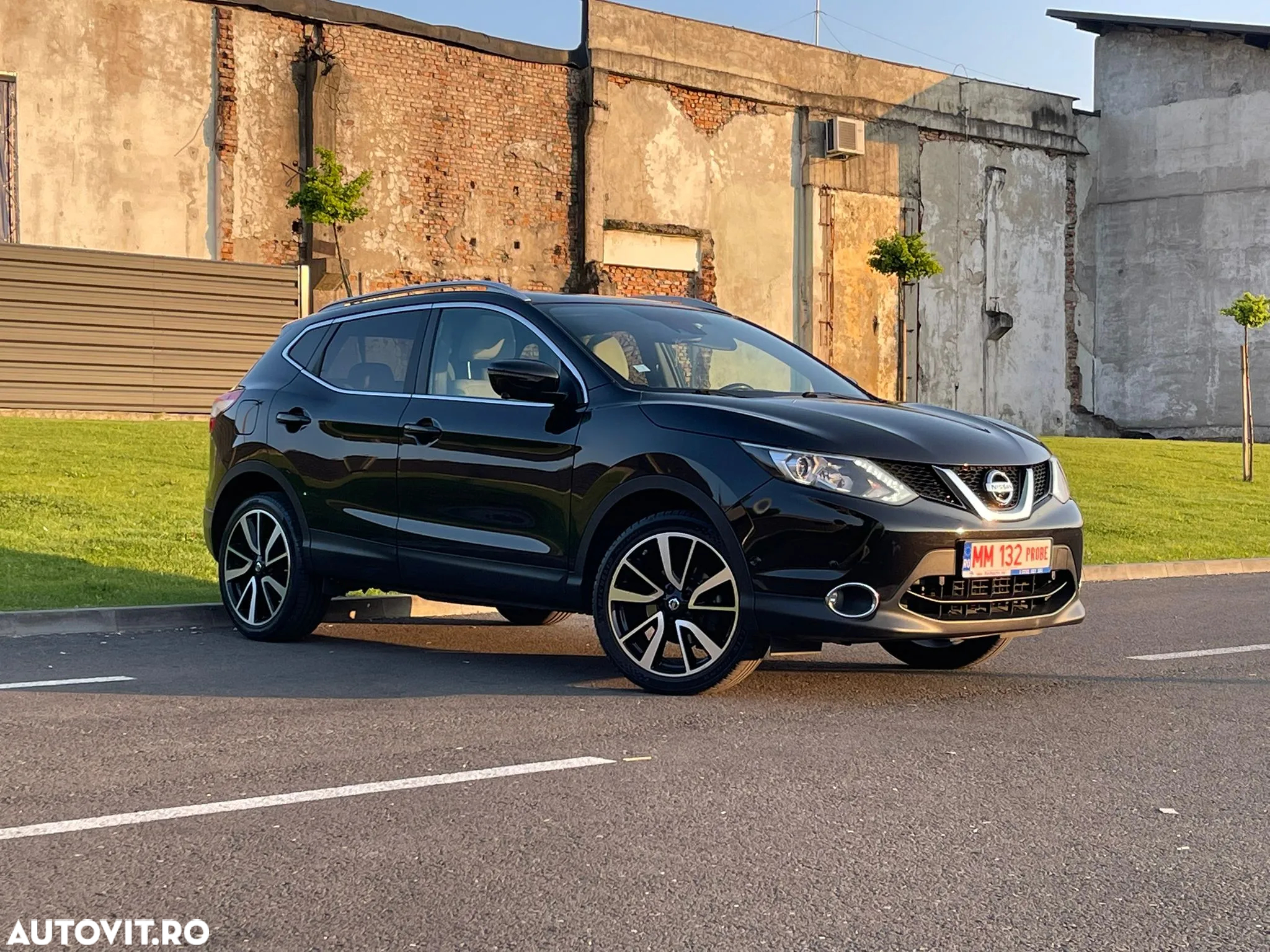 Nissan Qashqai 1.5 DCI TEKNA+ - 12