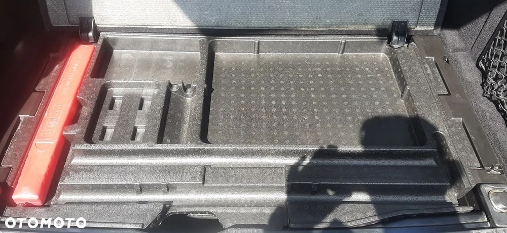 Mercedes-Benz Klasa C 220 CDI DPF Automatik Avantgarde - 23