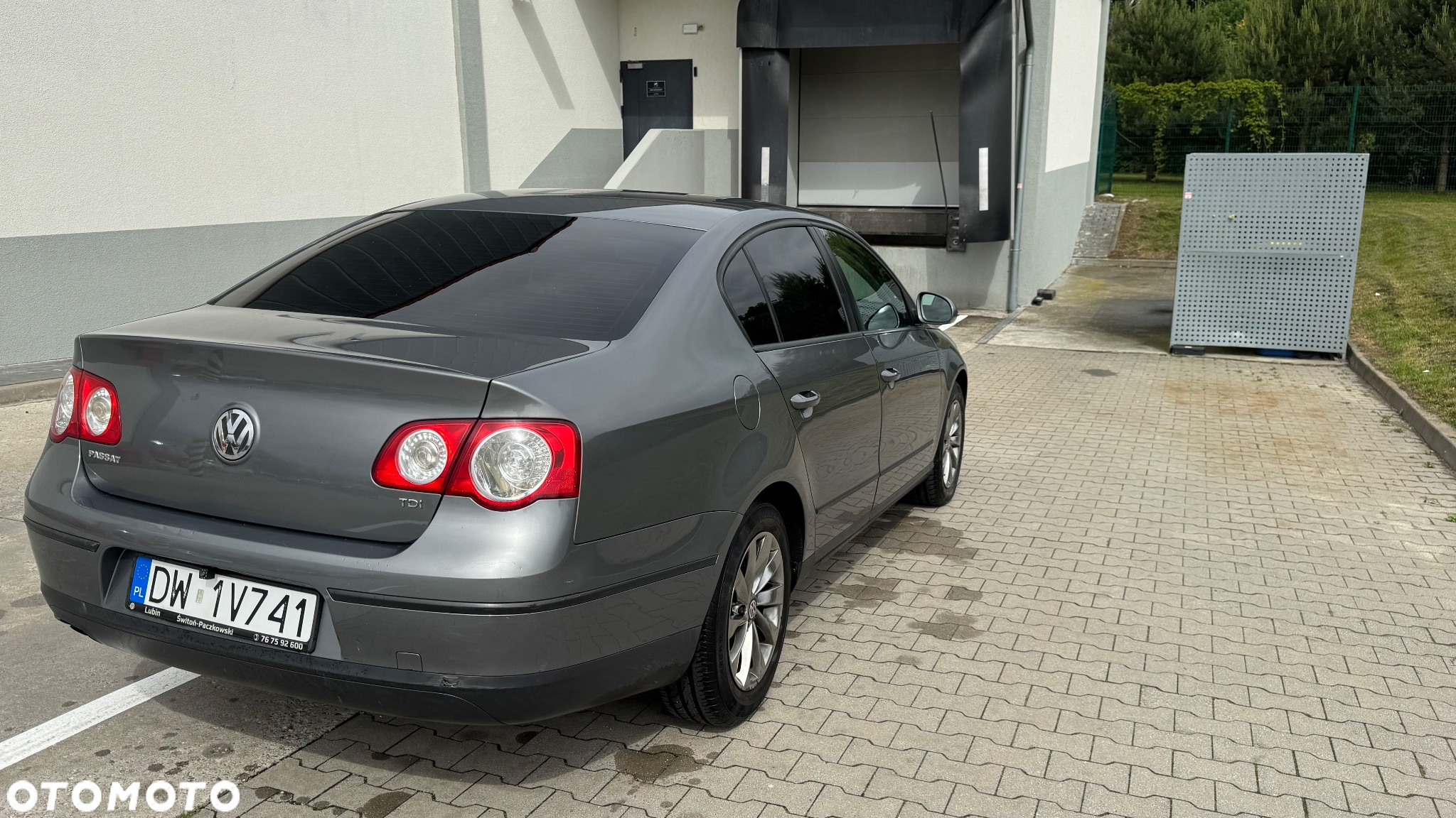 Volkswagen Passat 1.9 TDI Comfortline - 4