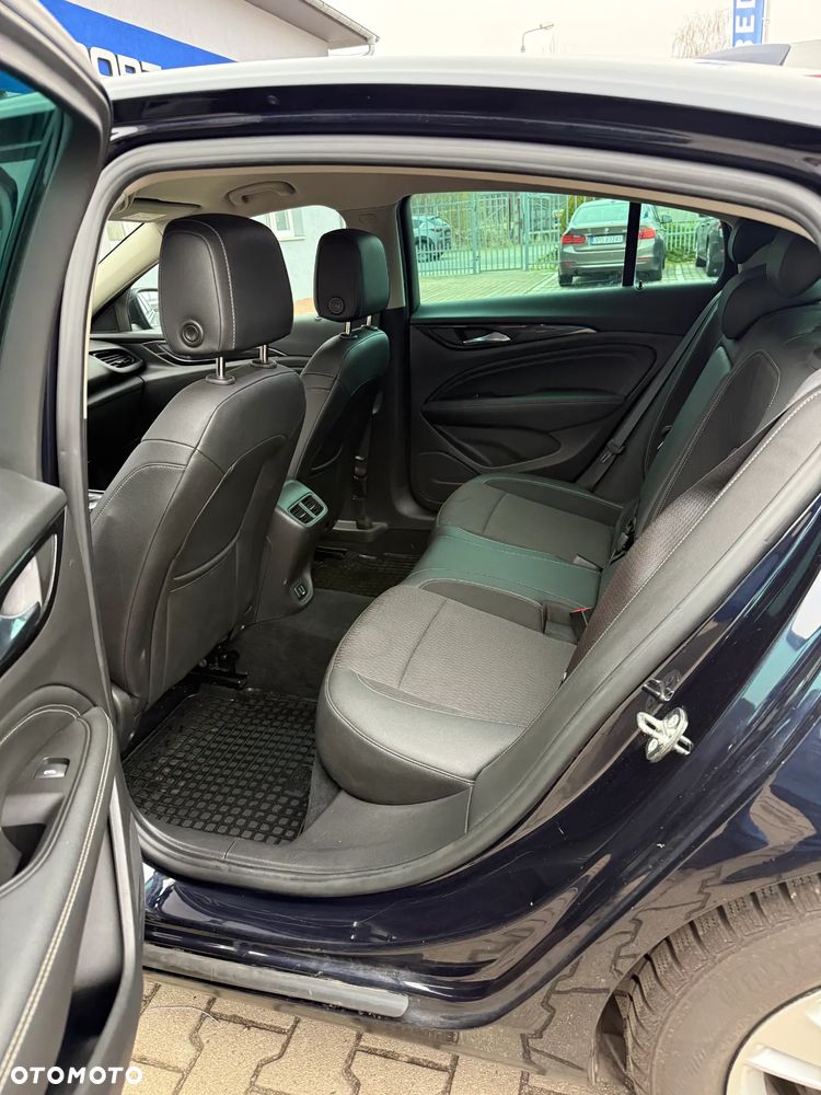 Opel Insignia CT 2.0 CDTI - 9