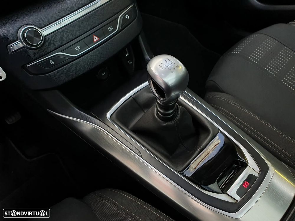 Peugeot 308 SW BlueHDi 120 Stop & Start Style - 9