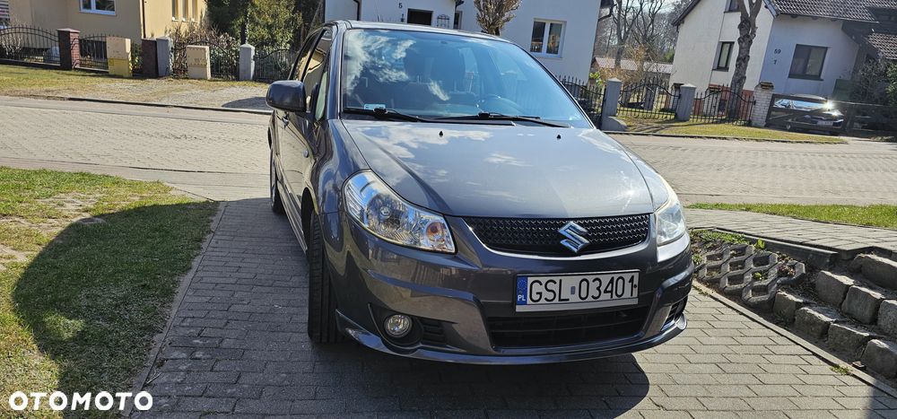 Suzuki SX4 1.6 Comfort - 16