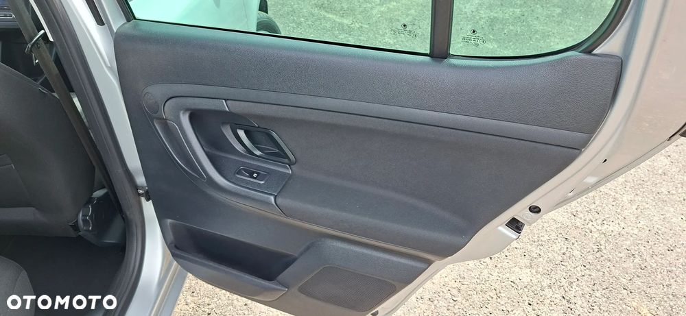 Skoda Fabia 1.2 TSI Family - 14