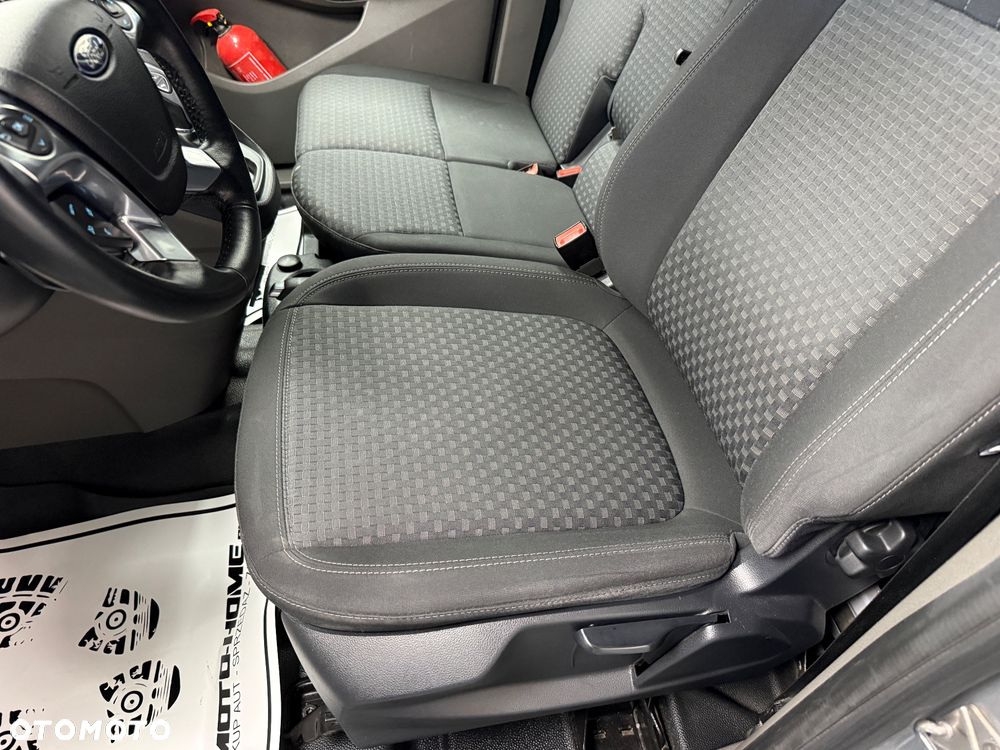 Ford Transit Connect - 20