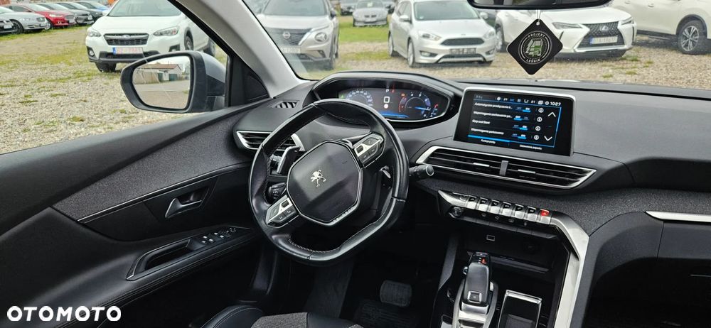 Peugeot 3008 - 24