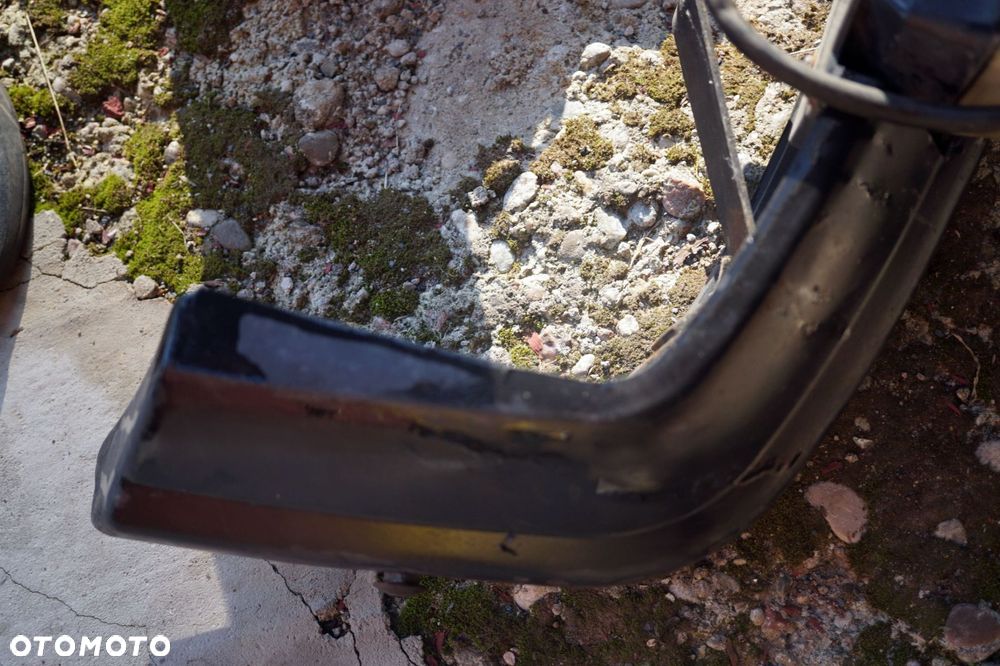 ZDERZAK TYLNY 126P    FIAT - 17