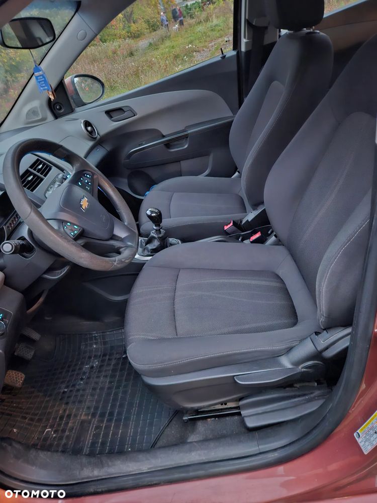 Chevrolet Aveo - 29