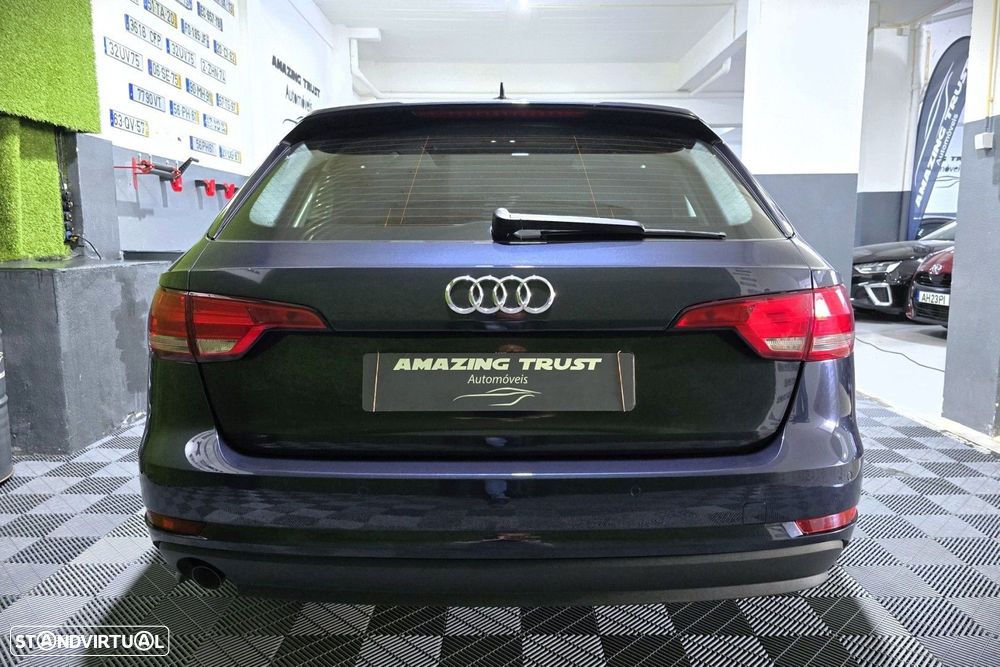 Audi A4 Avant 2.0 TDI Design S tronic - 5