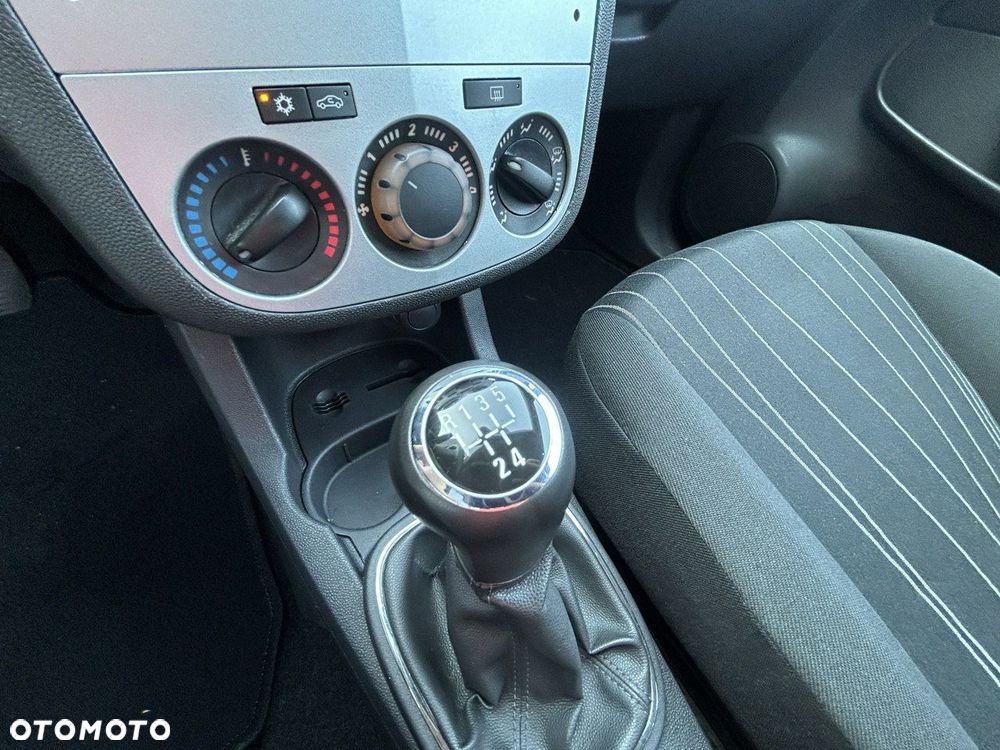 Opel Corsa - 14