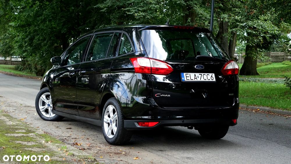 Ford Grand C-MAX - 30