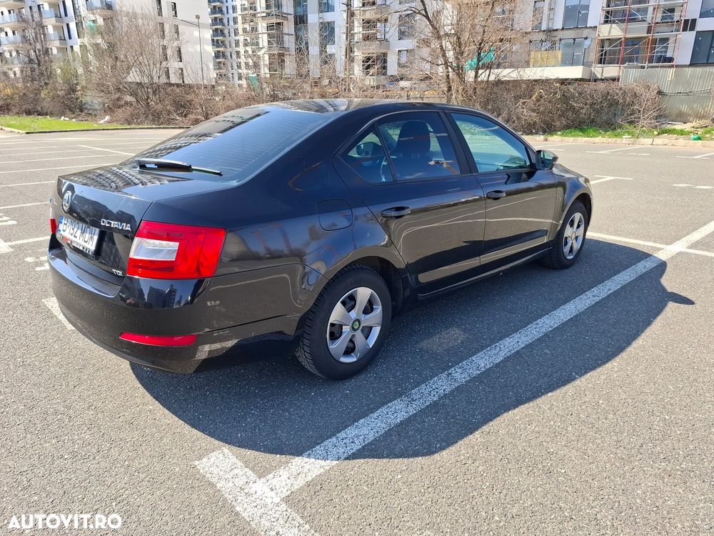 Skoda Octavia 1.6 TDI ELEGANCE - 9