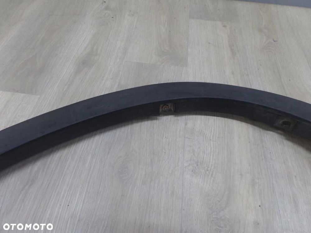 IVECO DAILY IV 06-11 LISTWA SIERP BLOTNIKA LEWY 3802037 SX - 3