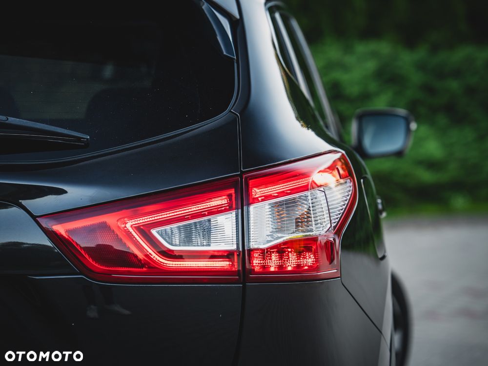 Nissan Qashqai 1.2 DIG-T N-Vision - 15
