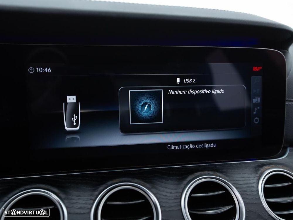 Mercedes-Benz E 220 - 22