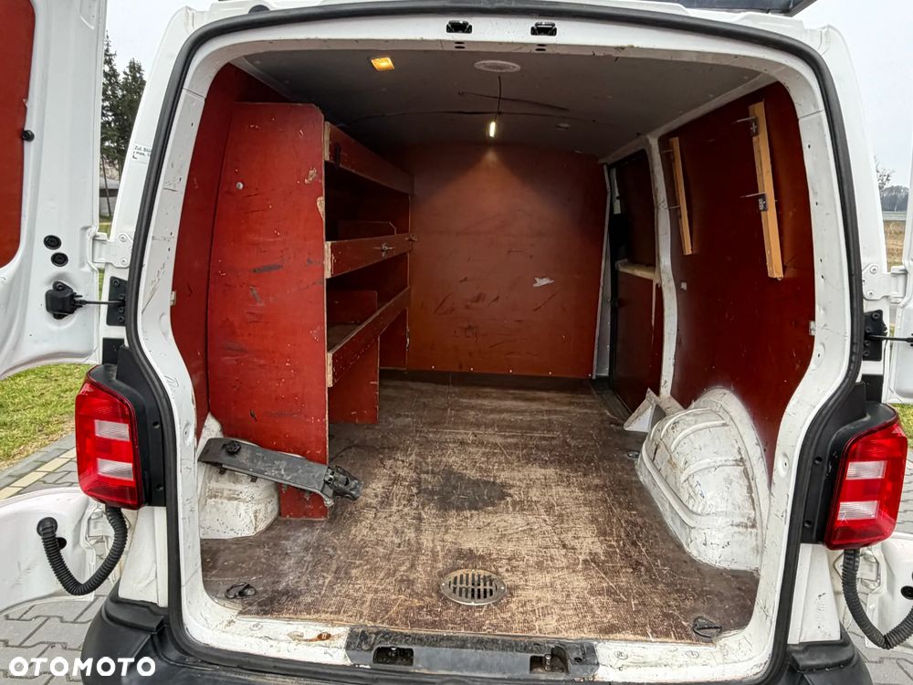 Volkswagen Transporter - 13