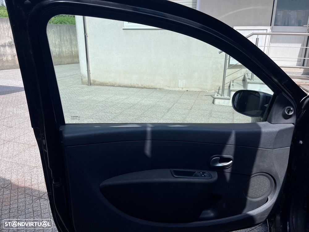 Renault Clio 1.2 TCE GT J15 - 10