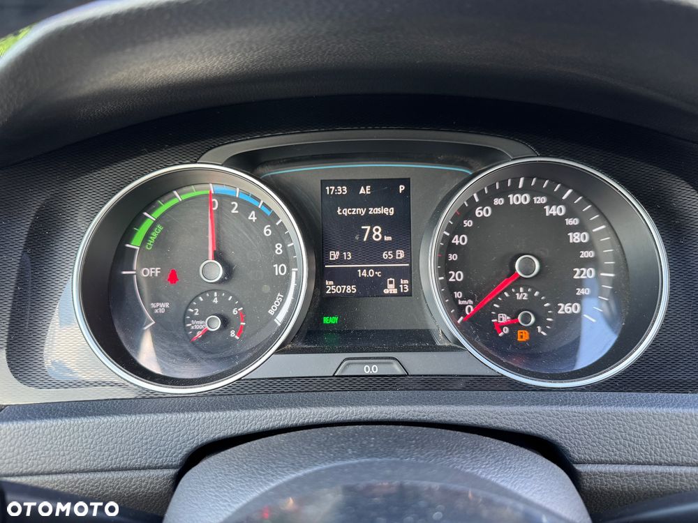 Volkswagen Golf 1.4 TSI BlueMotion Technology DSG Comfortline - 15