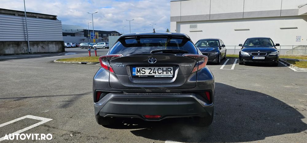 Toyota C-HR - 6